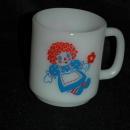 Raggedy Ann and Andy Pyrex milk glass vintage coffee cup or mug