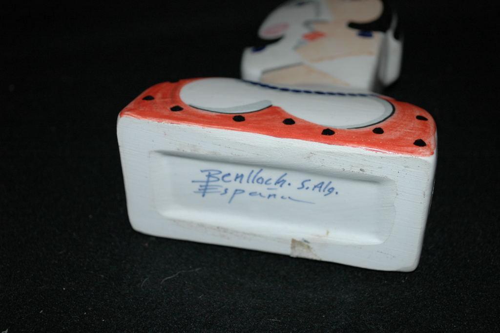 Botella Benlloch s. alg España mujer cubista ( Cubist Woman Bottle Vase from Algiers Spain)