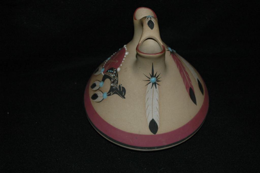 Large Native American Wedding Vase by Betty Selby signed and numbered