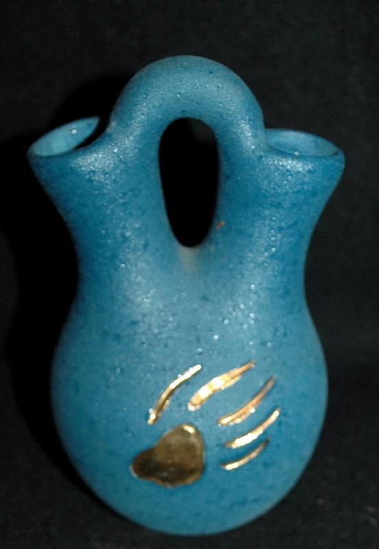 Vera Russell Originals 24K Gold Bear Paw Blue Wedding Vase Pottery
