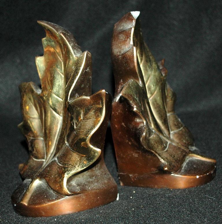Spelter Metal Bookends Maple Leaves PMC 99B