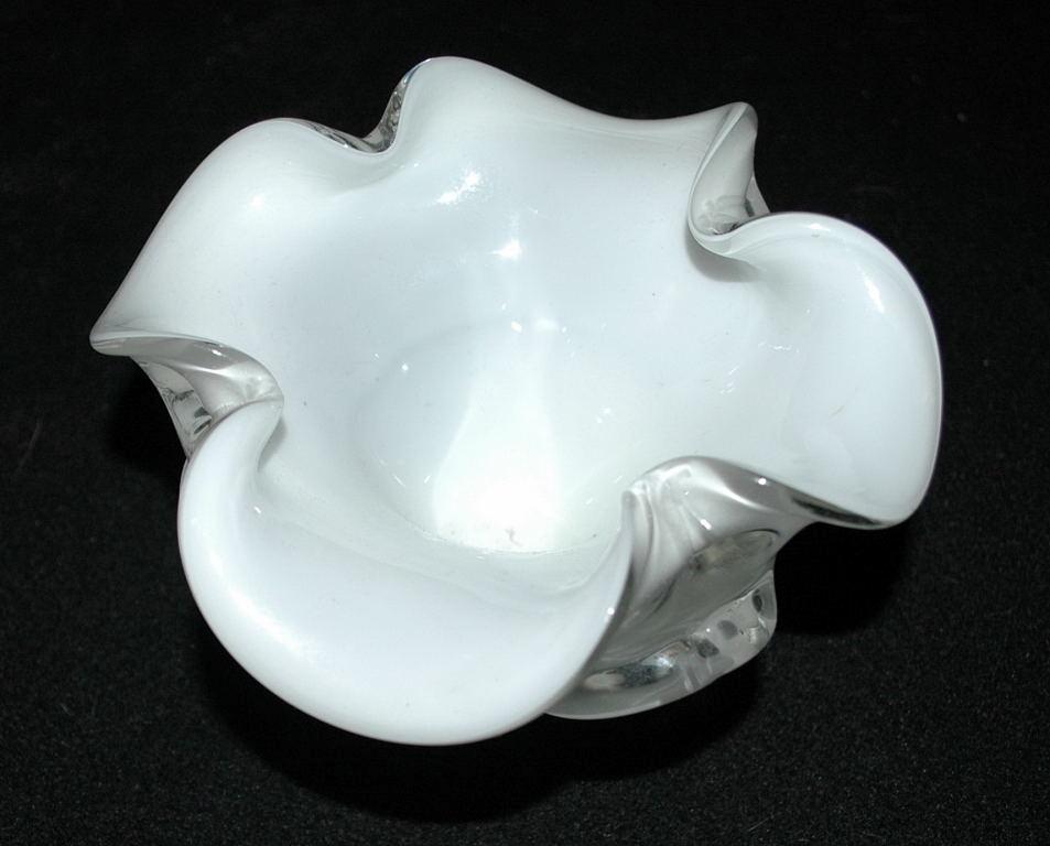 Murano Cased Glass White Bowl Lobed Ruffles