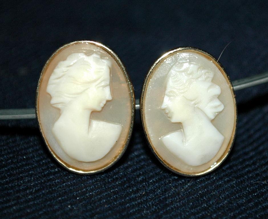 Large 14K Gold Carved Shell Cameo Earrings
