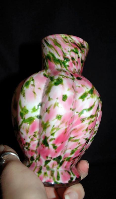 Vintage Fenton Art Glass Vase Vasa Murrhina Rose Aventurine