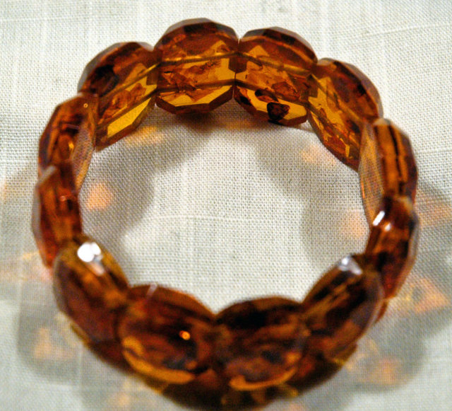 Big Chunky-Faceted Amber Links Bracelet