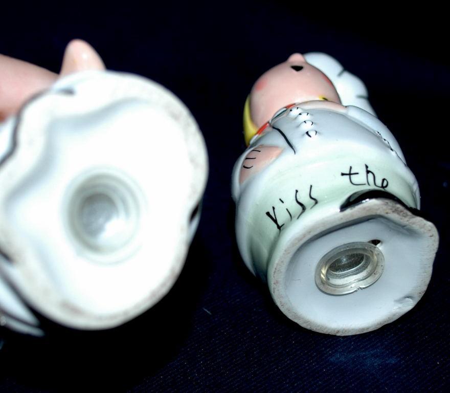 Hug the Chef & Kiss the Cook Salt & Pepper Shakers