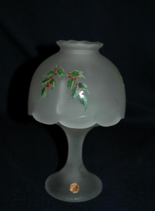 Westmoreland Satin Glass Fairy Lamp with Holy Leaves and Berries
