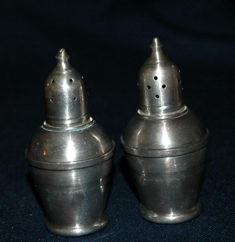 Sterling Silver, Crest Silver Manufacturing Co. Salt Pepper Shakers