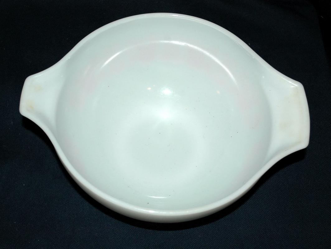 Vintage Pyrex Cinderella Friendship Bird pattern 2 1/2quart #443 mixing bowl