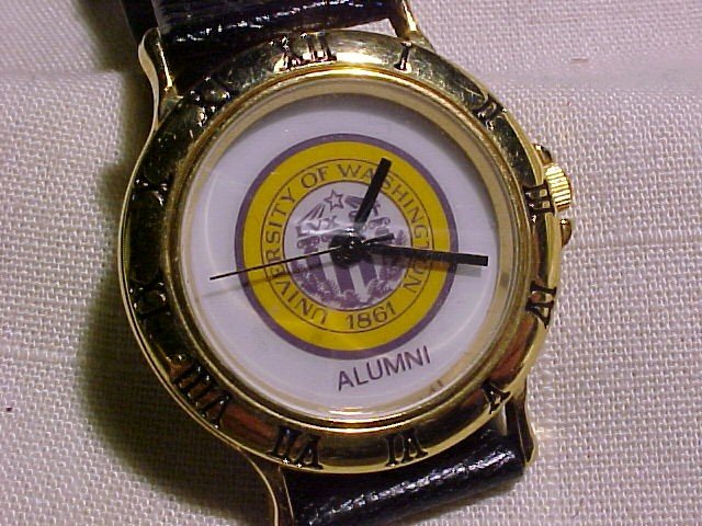 University of Washington Alumni Watch LVX SIT