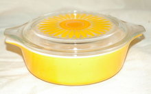 Pyrex Sun Flower Baking Dish 1 Pint