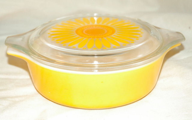 Pyrex Sun Flower Baking Dish 1 Pint