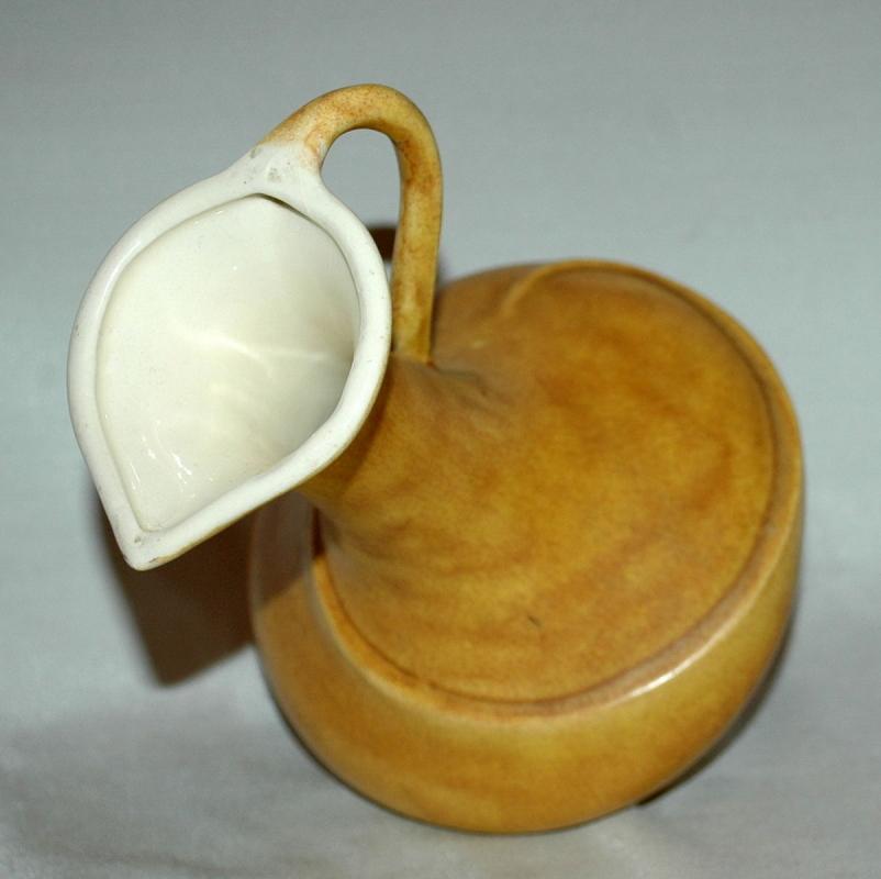 RARE VINTAGE VALLONA STARR CALIFORNIA POTTERY Butternut Squash GLAZED EWER PITCHER VASE