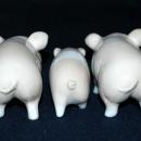 Set of 3 Otagiri Pigs , Family
