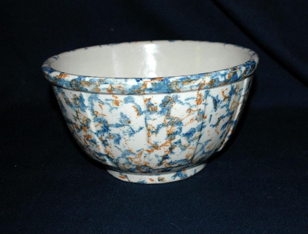 Large Antique Redwing Spongeware Bowl Mixing Bowl, Panel, Stoneware Bowl