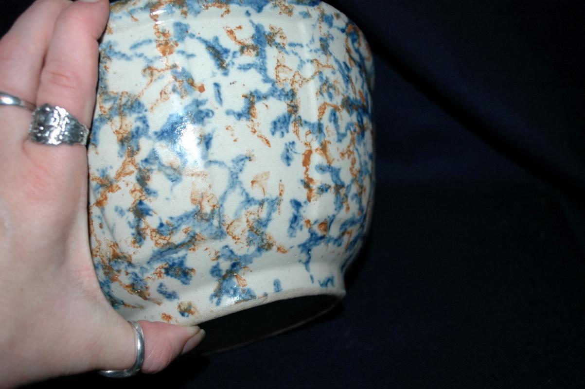 Large Antique Redwing Spongeware Bowl Mixing Bowl, Panel, Stoneware Bowl