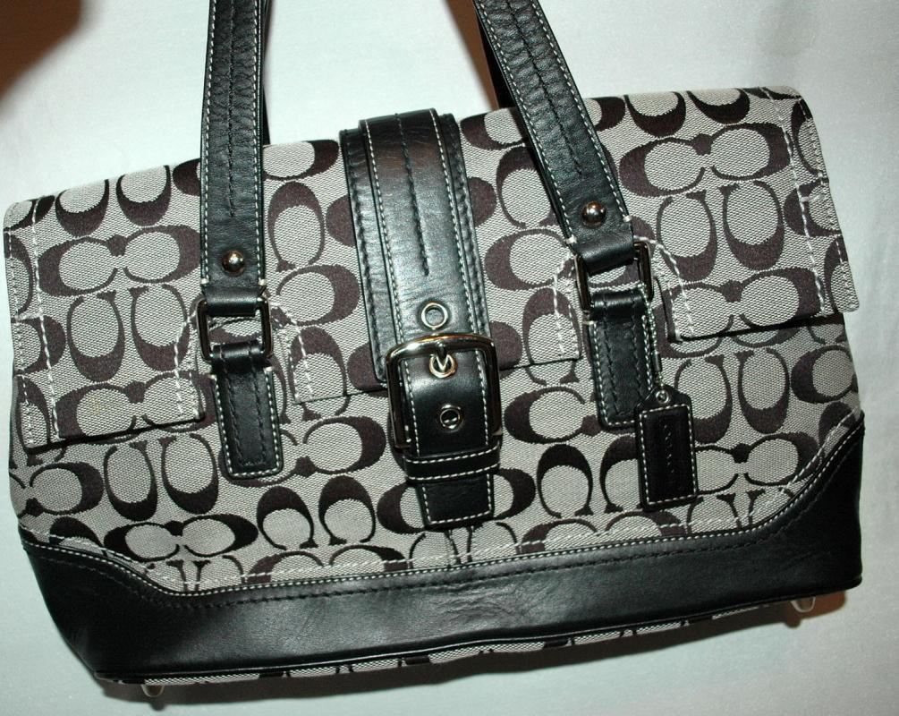 COACH - SIGNATURE STRIPE PURSE HANDBAG - BLACK AND GRAY