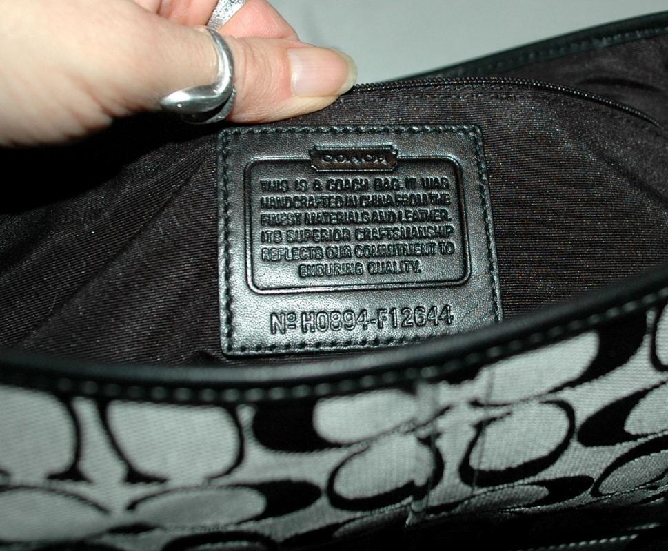 COACH - SIGNATURE STRIPE PURSE HANDBAG - BLACK AND GRAY