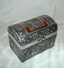 Dome Lid Elephant Copper & Silver Trinket Jewelry Chest Box