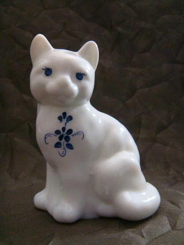 Fenton Opaque White Cat, Hand Painted with Blue Flowers Artist Signed