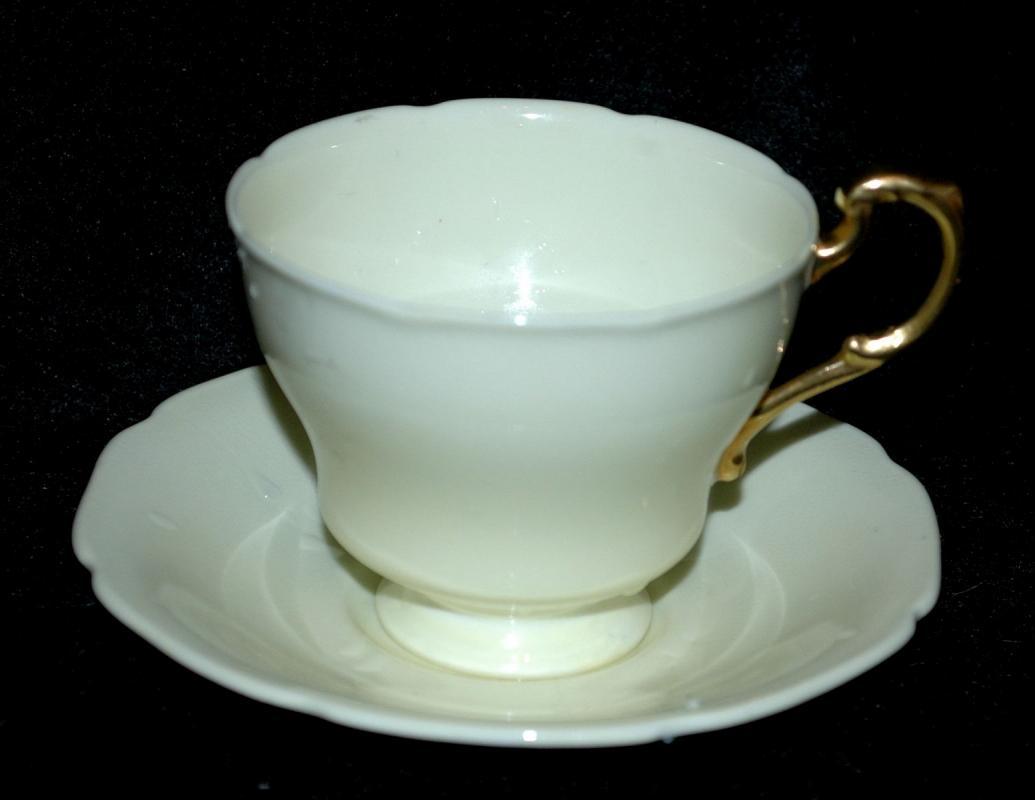 Paragon By Appointment H M The Queen & H M Queen Mary Fine Bone China England Tea Cup with Saucer Yellow with Gold