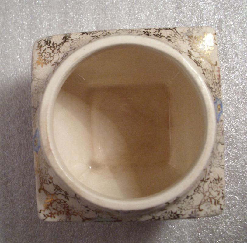 Sandland Ware Lancaster & Sandland L.T.D. Hanely England Lidded Jam or Sugar Bowl Chintz Rose