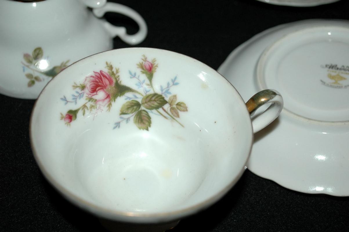 Aladin Occupied Japan Rose Pattern Tea Cup & Saucers 4 Sets Fine China