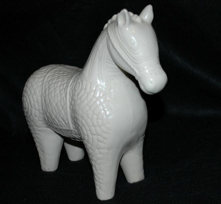 Ivory Porcelain Ceramic Tang Chinese War Horse Statue