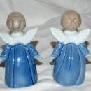 Kissing Angel Figurines , Japan with blue oval stickers