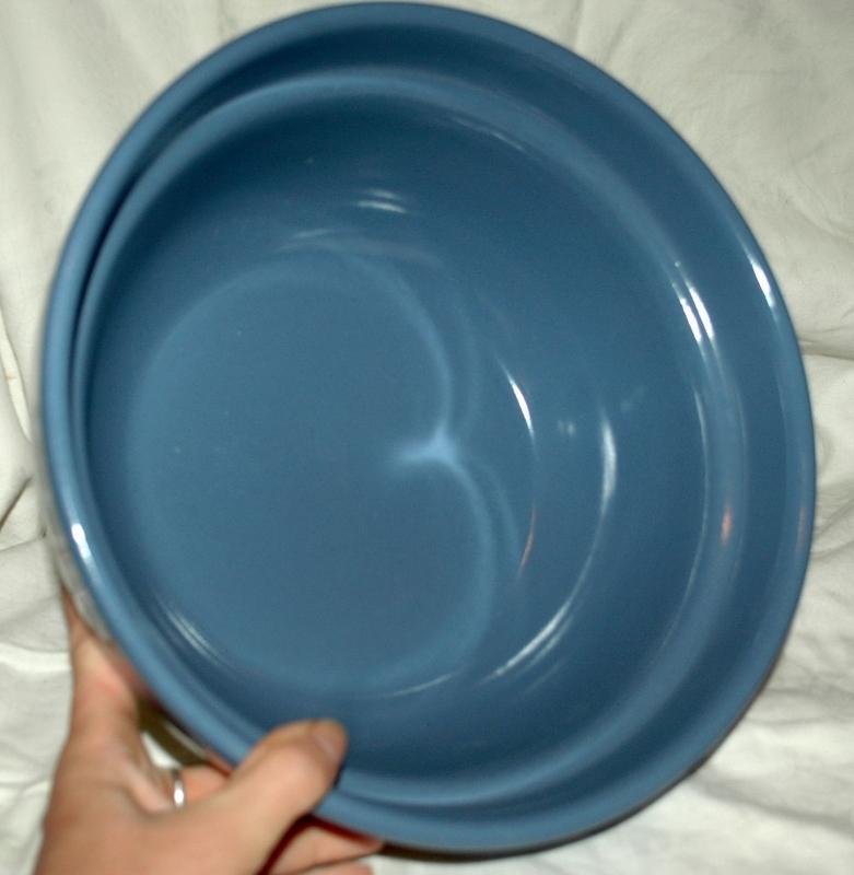 Vintage USA Monmouth Western Maple Leaf Mark Mixing Bowl