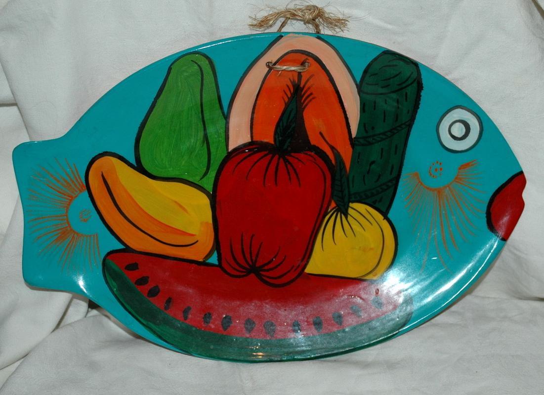 Mexican Folk Art Talavera Pottery Fish Platter Hand Crafted Wall Plate Brilliant Colorful Fruits