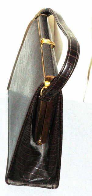 Crocodile Pattern Vintage Leather Purse