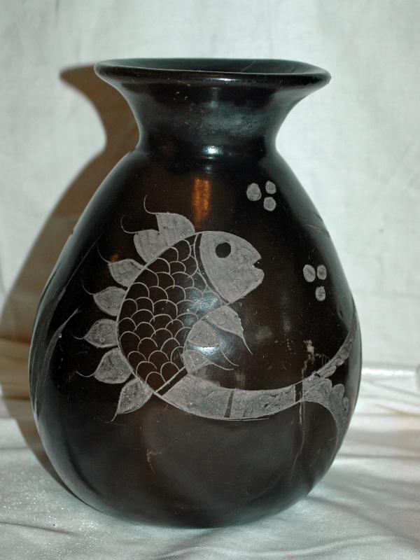 MATEOS MEXICO BLACK POTTERY VASE 9