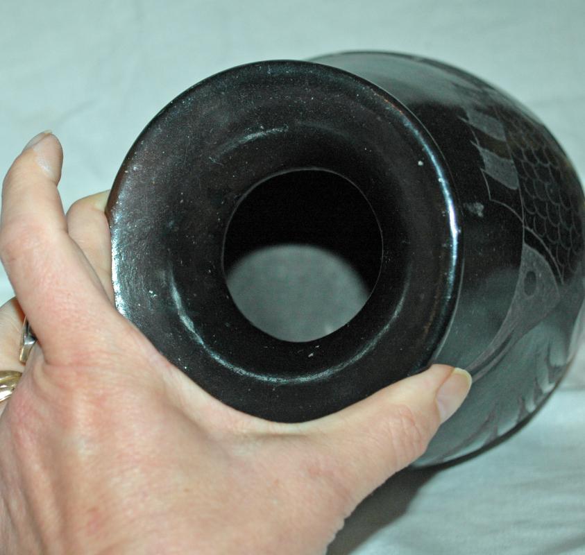 MATEOS MEXICO BLACK POTTERY VASE 9