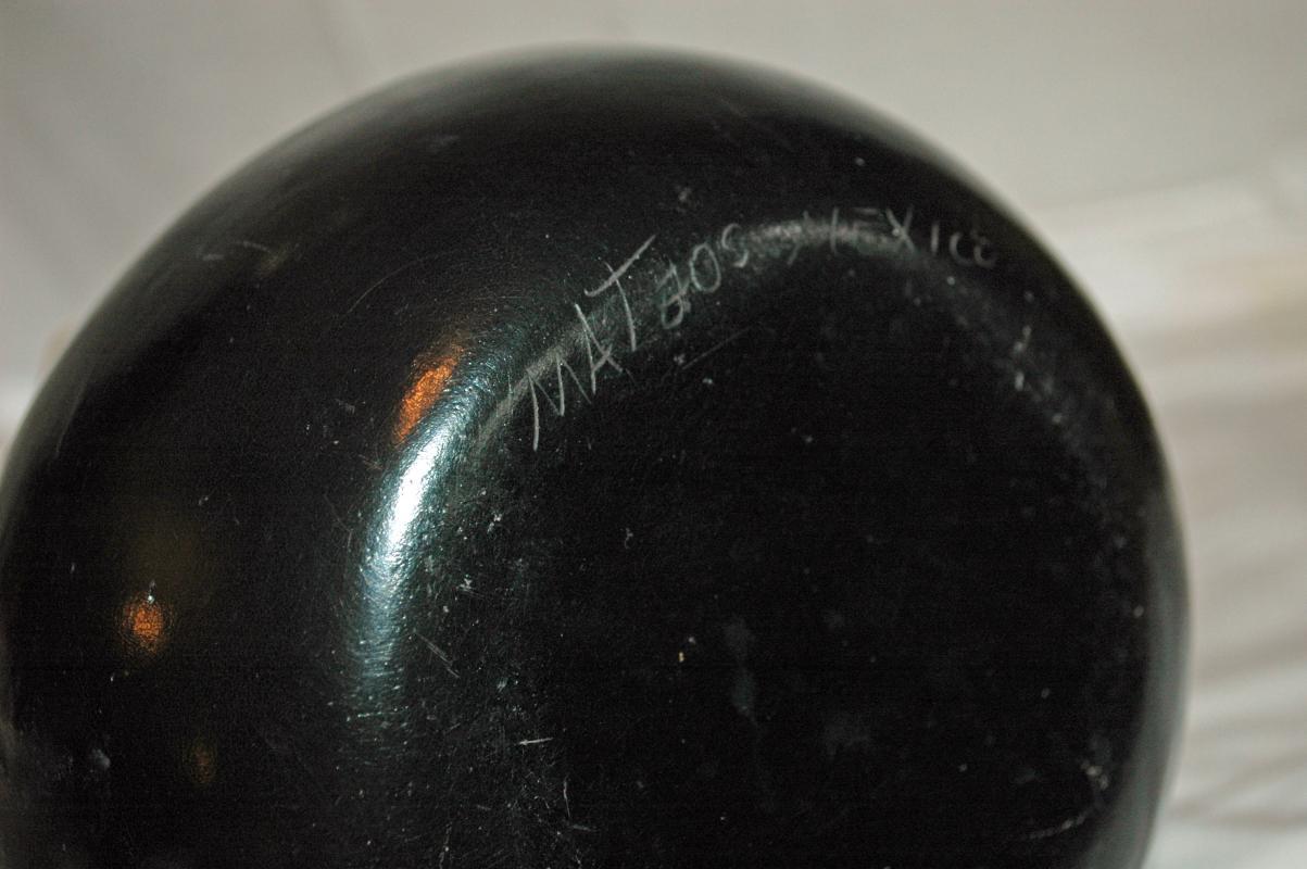 MATEOS MEXICO BLACK POTTERY VASE 9