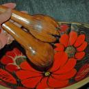 KHOKHLOMA ART - HAND PAINTED MADE IN RUSSIA LACQUERED WOOD Bowl with 2 spoons