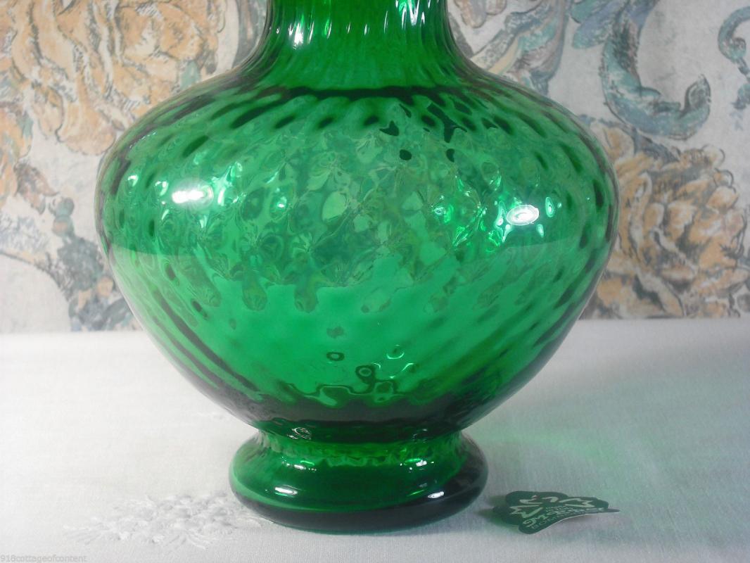Arte Murano Kristall Mery Lavorazione Green Glass Vase with Crimped White Ruffle Rim
