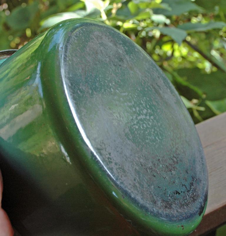 Vintage Graniteware, Enamelware Iron Dutch Oven Cooking Pot 8 Qts