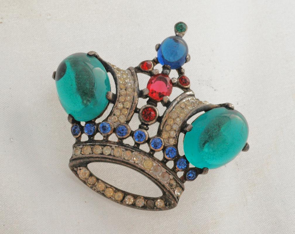 1944 TRIFARI Signed Sterling Silver Crown Brooch (Book-Piece) # 12
