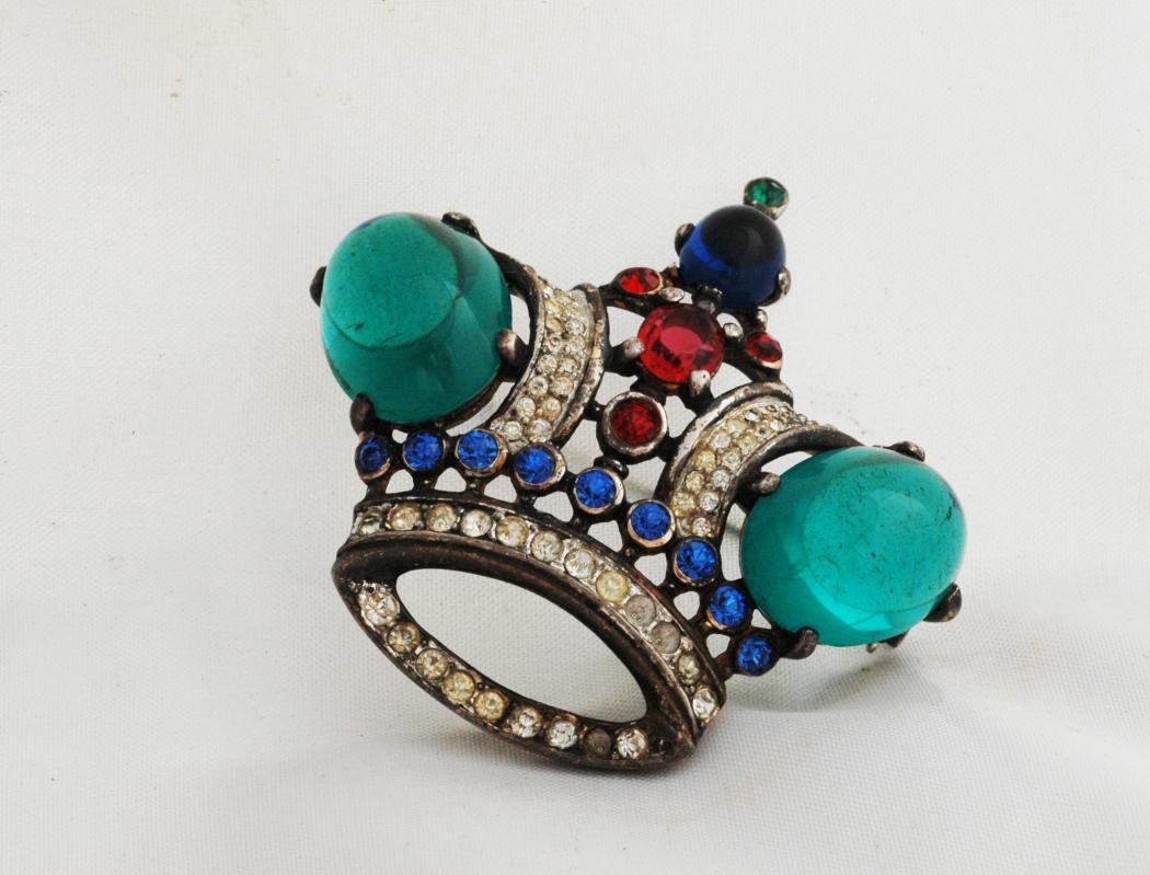 1944 TRIFARI Signed Sterling Silver Crown Brooch (Book-Piece) # 12