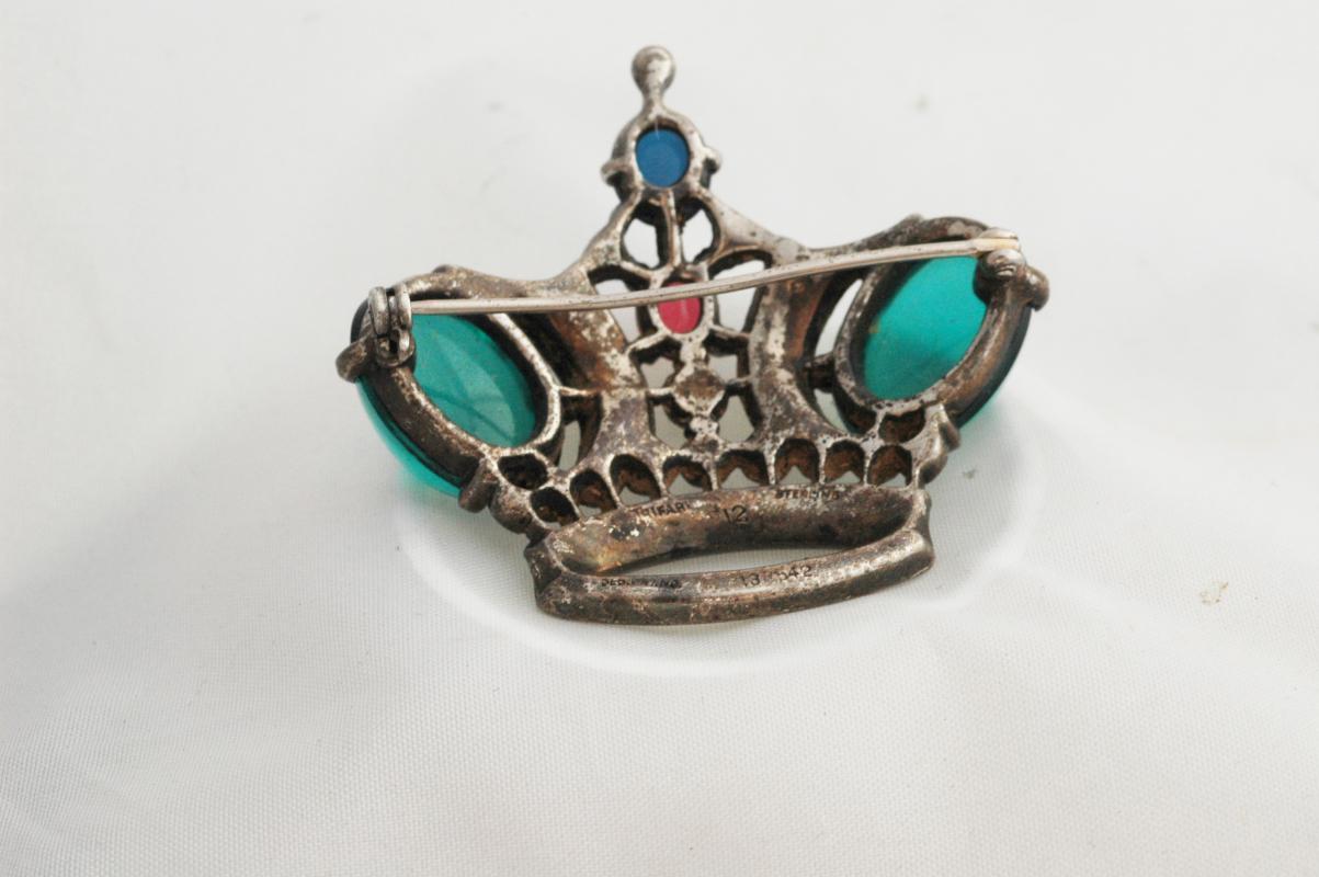 1944 TRIFARI Signed Sterling Silver Crown Brooch (Book-Piece) # 12
