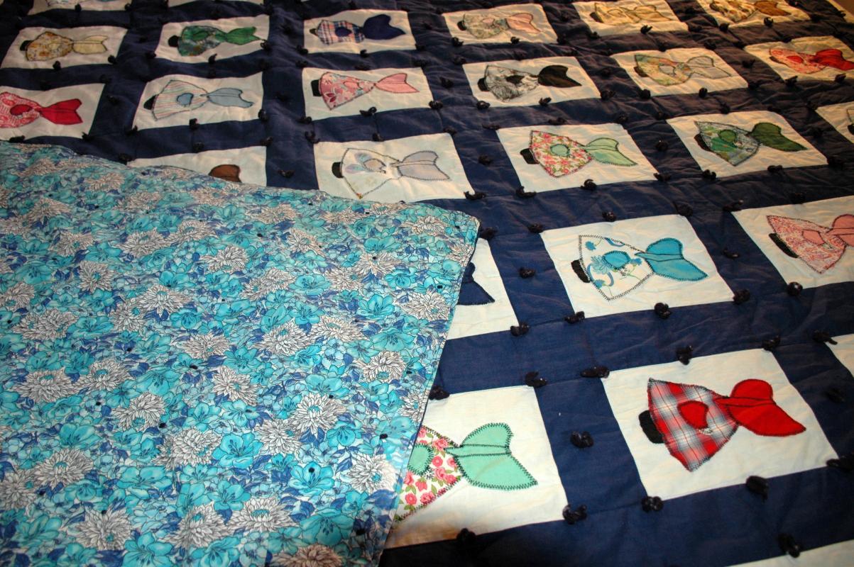 Sun Bonnet Sue Quilt Vintage Hand Made Excellent Condition Never Used
