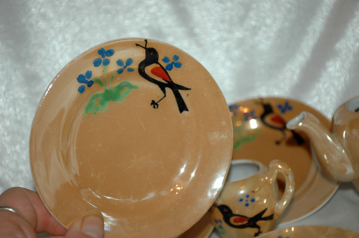 VINTAGE MINIATURE LUSTERWARE CHILD'S/DOLL TEA SET MADE IN JAPAN