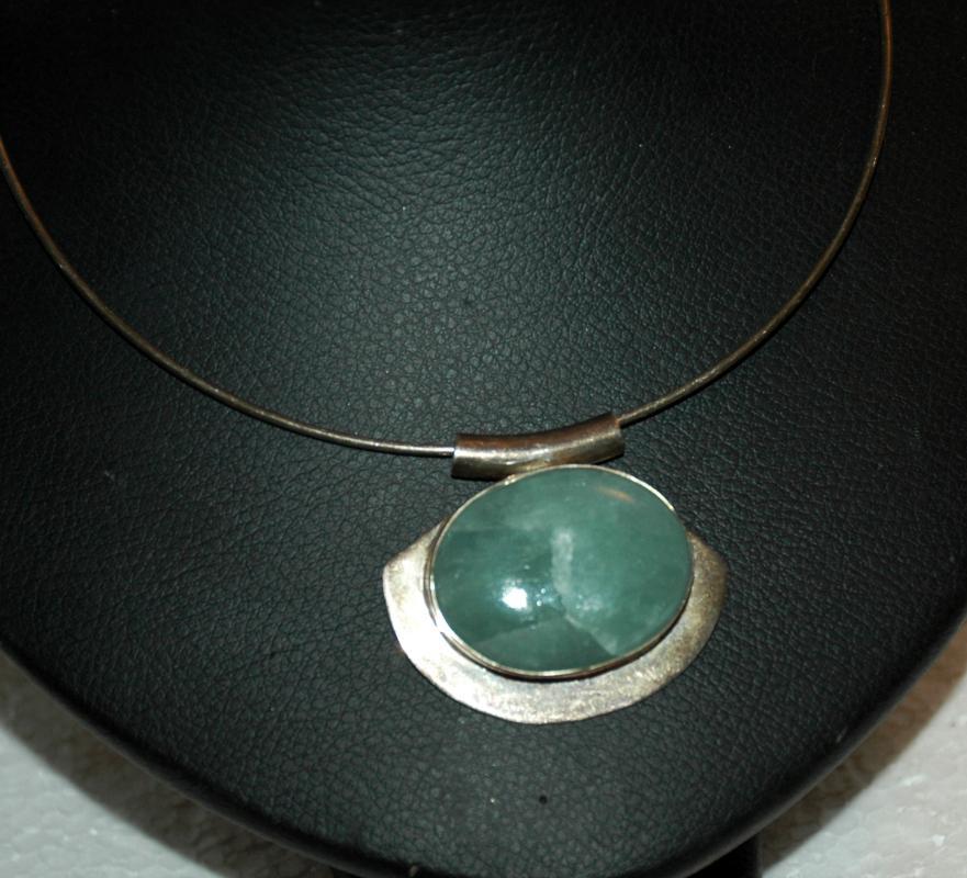 Celadon Jade Jadeite in Sterling Silver Choker Collar Necklace Wintergreen shade Cabochon