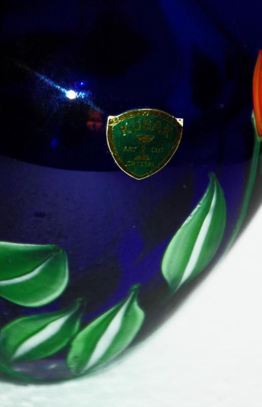 Kusak Art Cryrstal Vase Cobalt Blue with Cased Flowers Signed / Seattle Washington