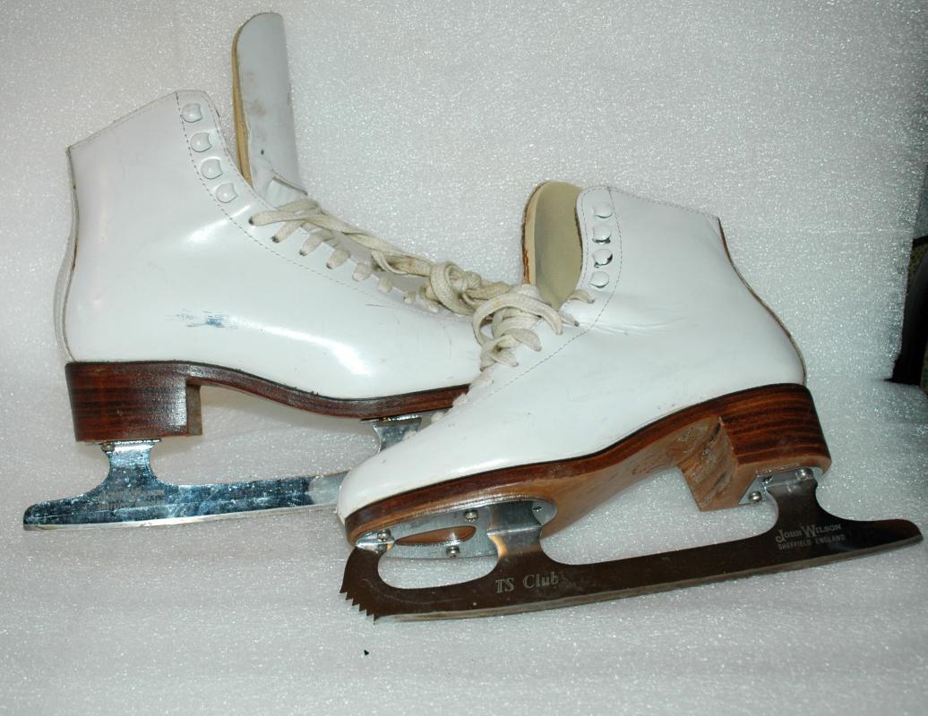 Ice Skates Figure Skating Don Jackson/ John Wilson Sheffield Blades TS Club Sz 4