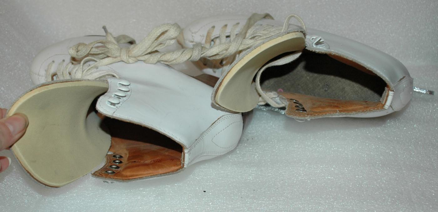 Ice Skates Figure Skating Don Jackson/ John Wilson Sheffield Blades TS Club Sz 4