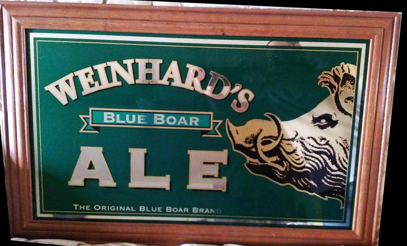 Weinhards 1981 Boars Head Blue Boar ALE Beer Mirrored Sign