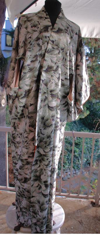 Vintage Japanese Hand Painted Silk Kimono full length