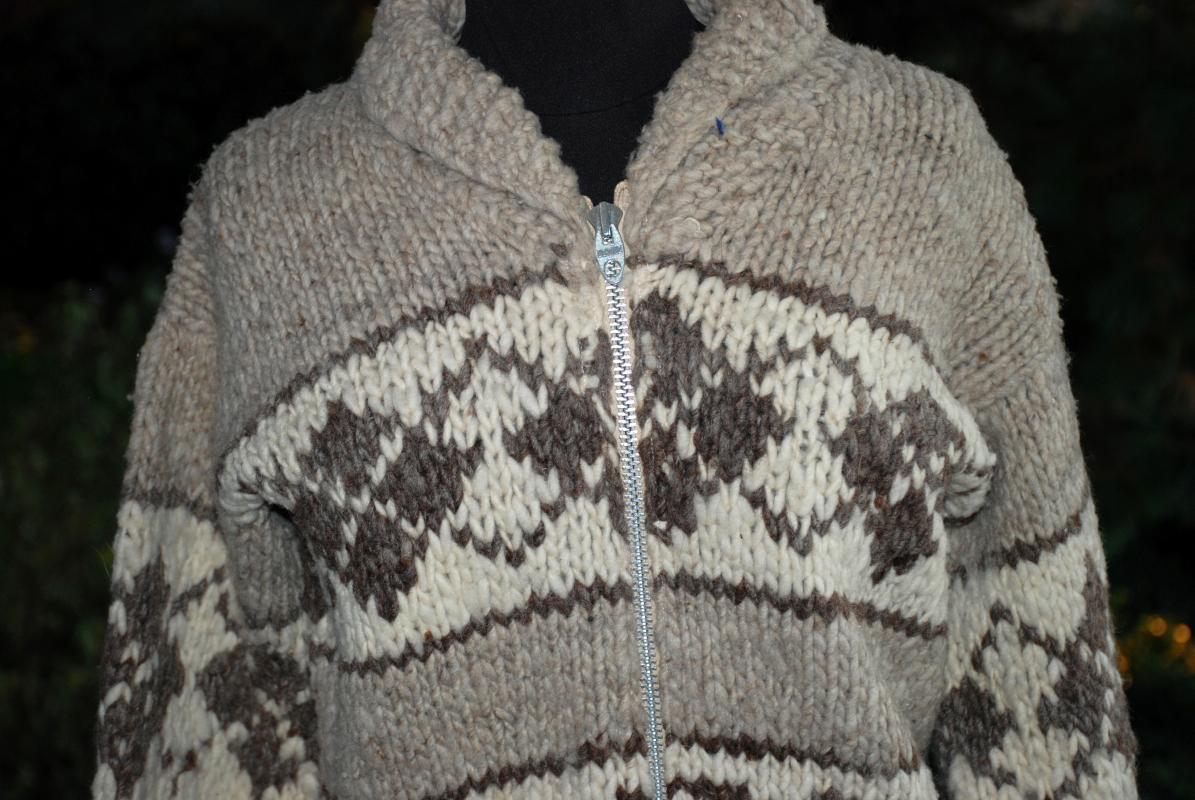 Genuine Canadian Cowichan Sweater 100% Hand Spun Wool